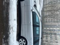 Gebraucht Mercedes E270 Avantgarde 177 PS (130 kW) 2003 Silber Kombi