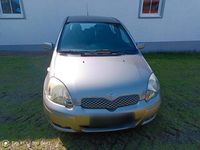Gebraucht Toyota Yaris 75 PS (55 kW) 2004 Grau Kleinwagen