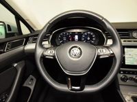 Gebraucht VW Passat Comfortline 150 PS (110 kW) 2018 Silber metallic Kombi