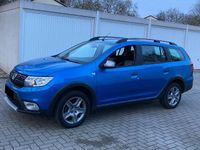 Gebraucht Dacia Logan MCV Stepway 90 PS (66 kW) 2018 Blau Limousine