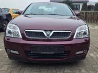 Second-hand Opel Vectra 2003 Roșu Hatchback
