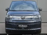 Second-hand VW Multivan Style 150 CP (110 kW) 2023 Albastru Monovolum