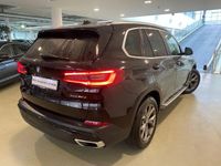 Gebraucht BMW X5 Sport Line 286 PS (210 kW) 2021 Schwarz ii/bonnet fluid black SUV