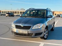 Gebraucht Skoda Fabia 86 PS (63 kW) 2012 Grau Kombi