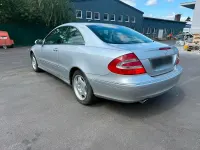 Gebraucht Mercedes CLK240 170 PS (125 kW) 2003 Silber Coupé