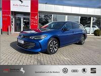 Gebraucht VW Passat Business 150 PS (110 kW) 2024 Reef blue metallic Kombi