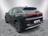 Neu VW T-Roc Life 150 PS (110 kW) 2026 Grenadill schwarz metallic SUV