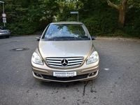 Gebraucht Mercedes B150 95 PS (69 kW) 2006 Gold Van / Kleinbus
