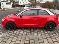 Gebraucht Audi A1 Ambition 105 PS (77 kW) 2010 Rot Kleinwagen