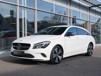 Gebraucht Mercedes CLA200 156 PS (114 kW) 2018 Weiß Kombi