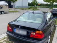 gebraucht BMW 323 i -
