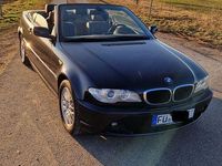 Gebraucht BMW 318 Cabriolet 150 PS (110 kW) 2006 Blau Cabrio