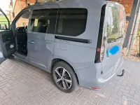 Gebraucht VW Caddy Style 122 PS (89 kW) 2023 Grau Van / Kleinbus