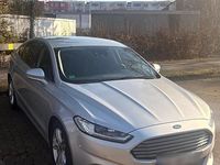 Gebraucht Ford Mondeo Titanium 163 PS (119 kW) 2017 Silber Limousine