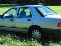 Gebraucht Ford Sierra 101 PS (74 kW) 1988 Silber Limousine