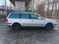 Gebraucht VW Passat 150 PS (110 kW) 2000 Silber Kombi