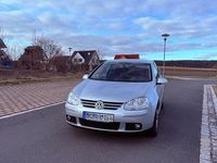 Gebraucht VW Golf IV Comfortline 116 PS (85 kW) 2006 Silber Limousine