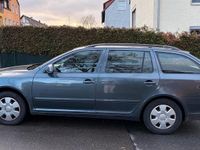 Gebraucht Skoda Octavia 102 PS (75 kW) 2009 Grau Kombi