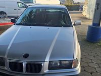 Usado BMW 316 116 HP (85 kW) 2000 Prateado