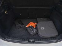 Gebraucht Mercedes GLA250 Progressive 218 PS (160 kW) 2023 Polarweiß SUV