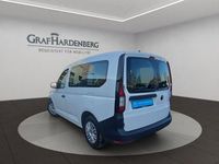 Gebraucht VW Caddy Basis 102 PS (75 kW) 2023 Weiß Van / Kleinbus