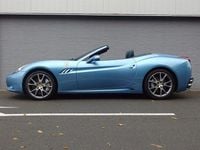 Gebraucht Ferrari California 460 PS (338 kW) 2010 Blau Cabrio