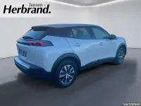 Gebraucht Peugeot e-2008 Active 100 kW (136 PS) 2021 Lack weiss perlglänzend/typ au SUV