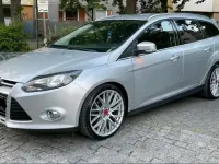 Gebraucht Ford Focus 115 PS (84 kW) 2013 Silber Kombi