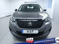 Gebraucht Peugeot 2008 131 PS (96 kW) 2022 Grau SUV