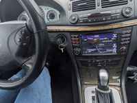 Gebraucht Mercedes E240 Avantgarde 177 PS (130 kW) 2005 Silber Kombi