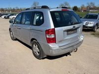 Gebraucht Kia Carnival Basis 185 PS (136 kW) 2008 Silber Van / Kleinbus
