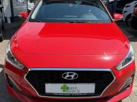 Gebraucht Hyundai i30 99 PS (72 kW) 2018 Rot Limousine