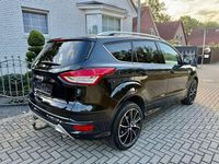Gebraucht Ford Kuga Individual 179 PS (131 kW) 2015 Schwarz SUV