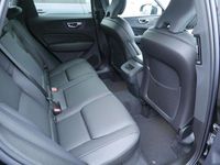 Gebraucht Volvo XC60 Plus 197 PS (144 kW) 2024 Onyx schwarz SUV
