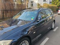 Gebraucht BMW 318 122 PS (89 kW) 2006 Blau Kombi