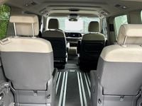 Second-hand VW Multivan 150 CP (110 kW) 2022 Gri Monovolum