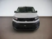 Gebraucht Opel Combo 131 PS (96 kW) 2025 Kaolin weiß Van / Kleinbus