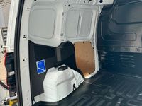 Second-hand Ford Transit 101 CP (74 kW) 2019 Alb Berlinǎ