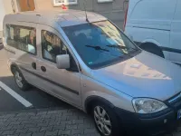 Gebraucht Opel Combo 94 PS (69 kW) 2006 Silber Van / Kleinbus