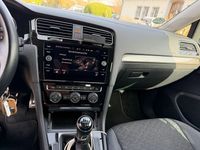Gebraucht VW Golf VII Join 116 PS (85 kW) 2018 Grau Kleinwagen