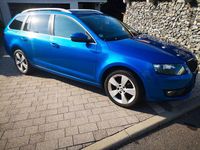 Gebraucht Skoda Octavia Ambition 140 PS (102 kW) 2014 Blau Kleinwagen