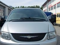 Gebraucht Chrysler Voyager 194 PS (142 kW) 2003 Silber Van / Kleinbus