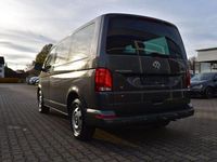 Gebraucht VW Multivan 150 PS (110 kW) 2021 Indiumgrau metallic Van