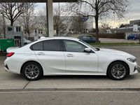 Gebraucht BMW 330 Sport Line 286 PS (210 kW) 2021 Weiß Limousine