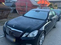 Gebraucht Mercedes E350 292 PS (214 kW) 2010 Schwarz Limousine