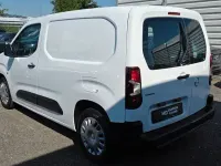 Gebraucht Opel Combo 131 PS (96 kW) 2022 Weiß Van / Kleinbus