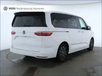Second-hand VW Multivan 150 CP (110 kW) 2025 Alb Monovolum