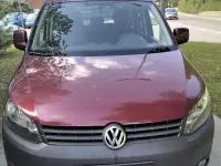 Gebraucht VW Caddy Trendline 86 PS (63 kW) 2011 Rot Van / Kleinbus