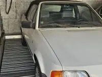 Gebraucht Ford Escort Cabriolet 54 PS (39 kW) 1987 Weiß Cabrio