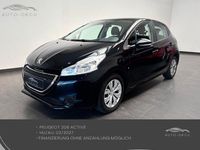 Gebraucht Peugeot 208 Active 95 PS (69 kW) 2012 Schwarz Kleinwagen
